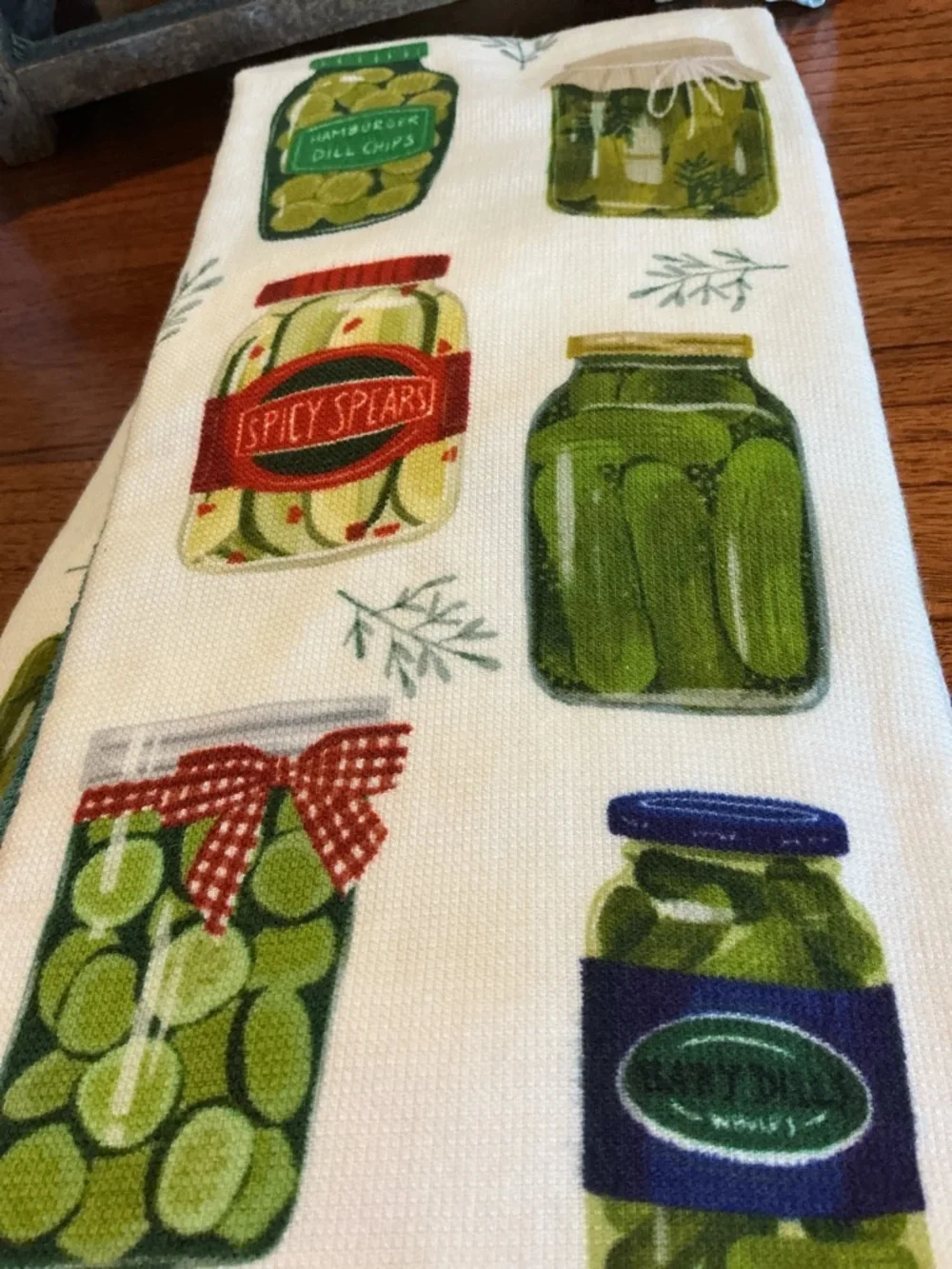 Isaac Mizrahi Pickle Inspired Kitchen Towels featuring crab- Set of 3